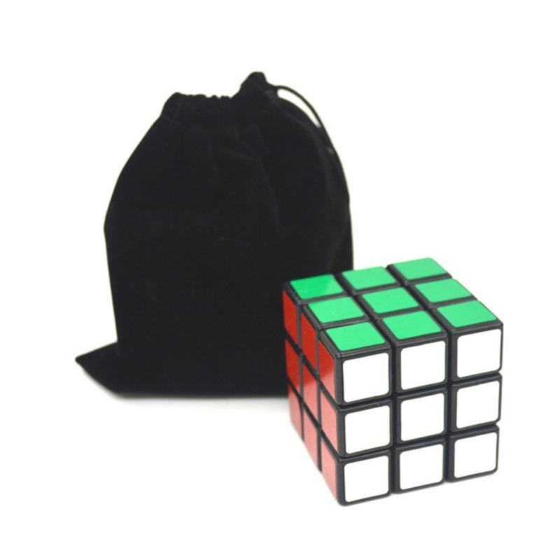 

Фланелевая защита мешок защитный мешок для 2x2 3x3 4x4 5x5 Слой Волшебный куб