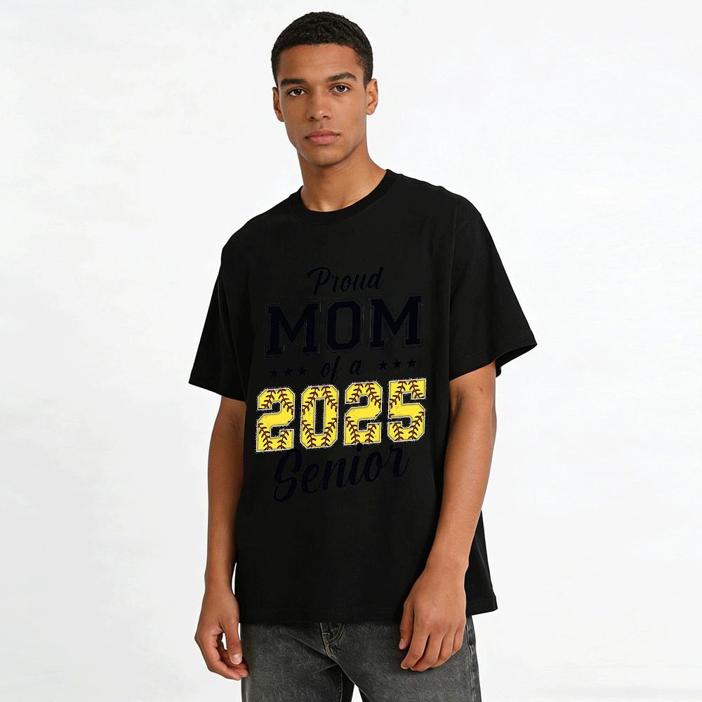 2025 Softball Senior Proud Mom Graduation Themed Tee Pure cotton T-shirt