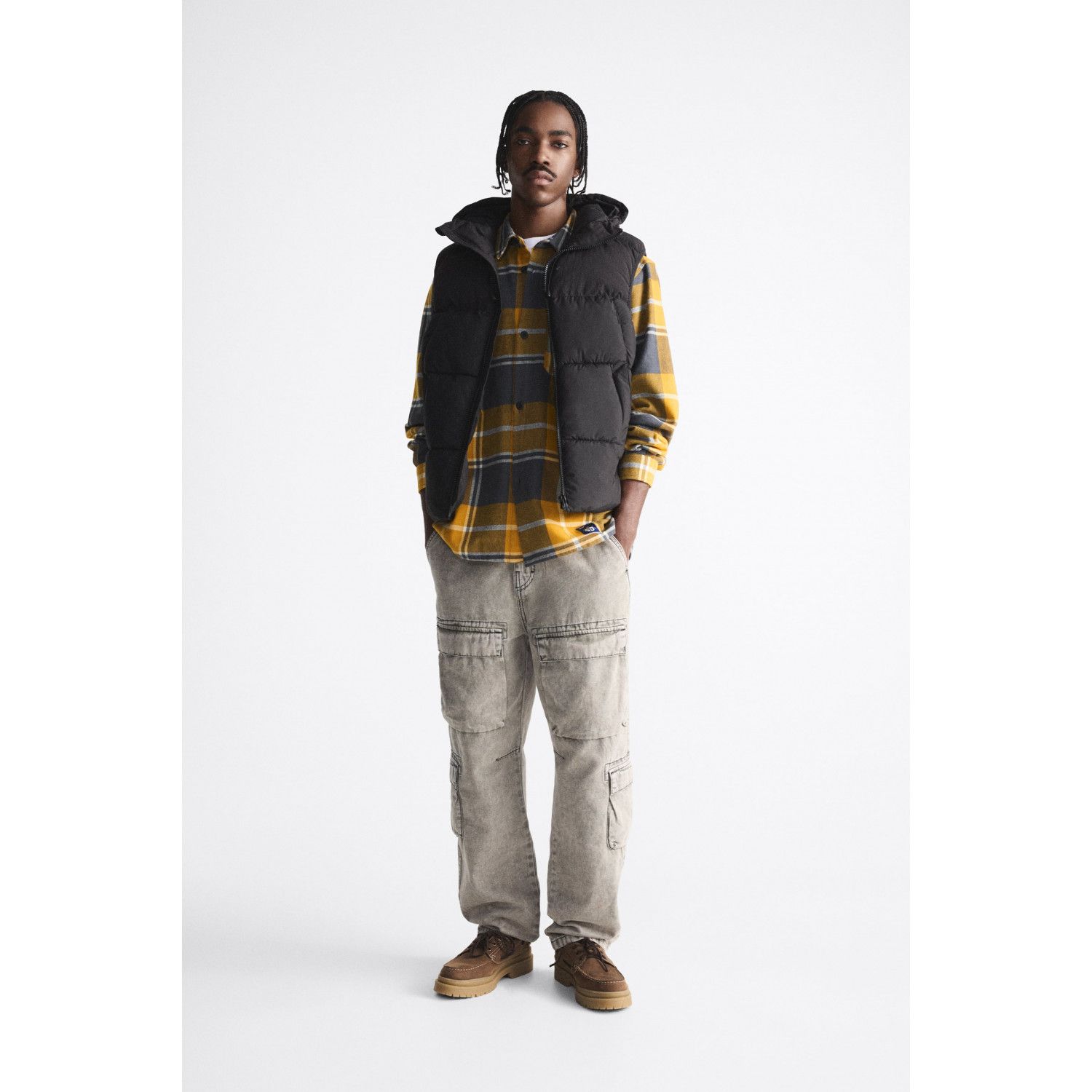 

PUFFER GILET WITH HOOD