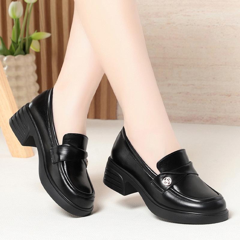 New Spring Autumn Leather Shoes British Style Love New Thick Heel Retro Single Shoes One-Part Women's Shoes Comfortable Fashion