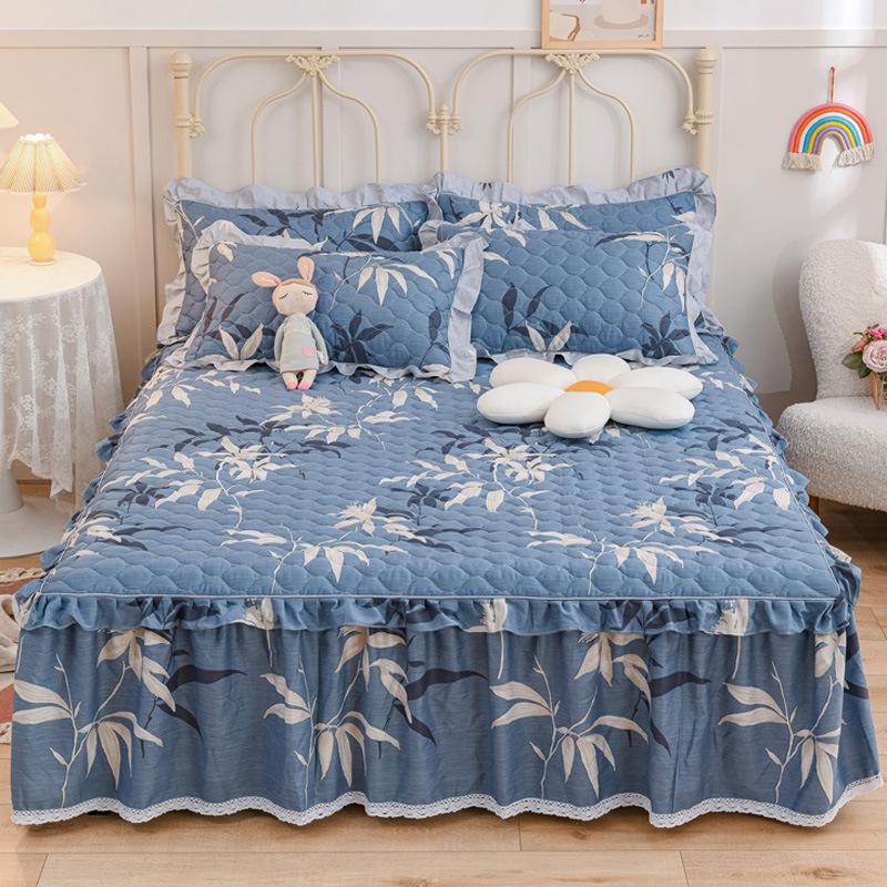 Thickened Pure Cotton Padded Bed Skirt Bedspread Cotton Padded Ruffle Edge Protection Non-slip Pillowcase Bedspread Cover
