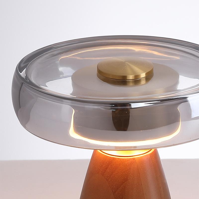 Französische Retro-Tischlampe aus Massivholz: Chinesischer Stil, Kreative Designer-Nachttisch-Stimmungsleuchte für Schlafzimmer oder Arbeitszimmer