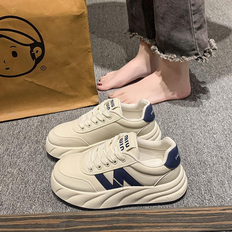 Korean Version of the Popular Little White Shoes Women's Summer 2025 New Thick-soled Lace-ups Ins Trendy Sports and Leisure Versatile Board Shoes