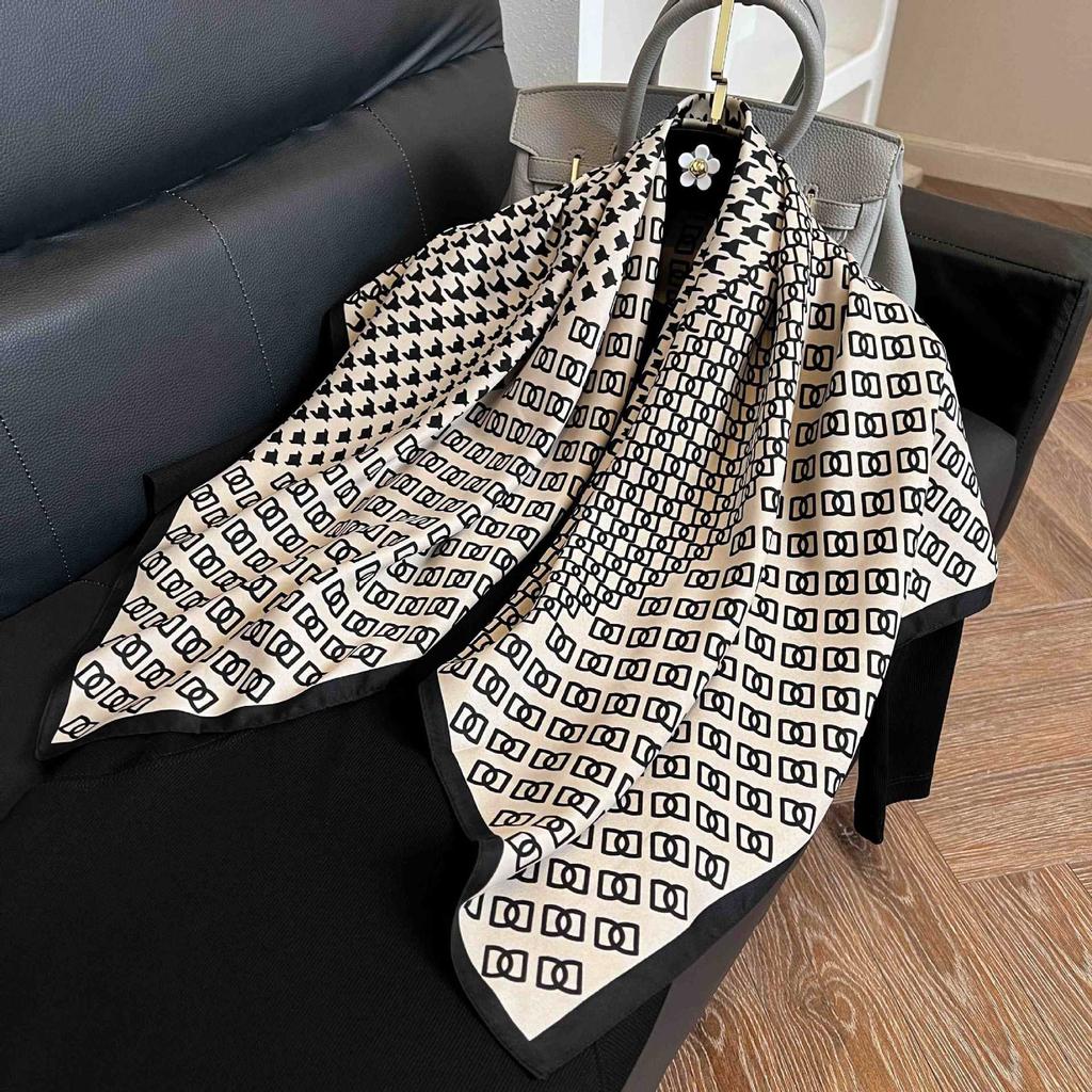 New 91 square scarf silk scarf female alphabet printing four seasons fashion landscape painting retro printing square scarf versatile