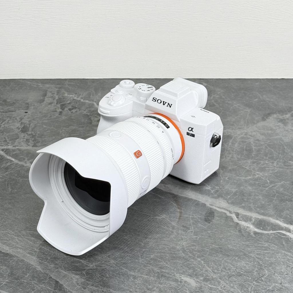 New DSLR Camera Model Display Prop for Photo Studio and Film Set