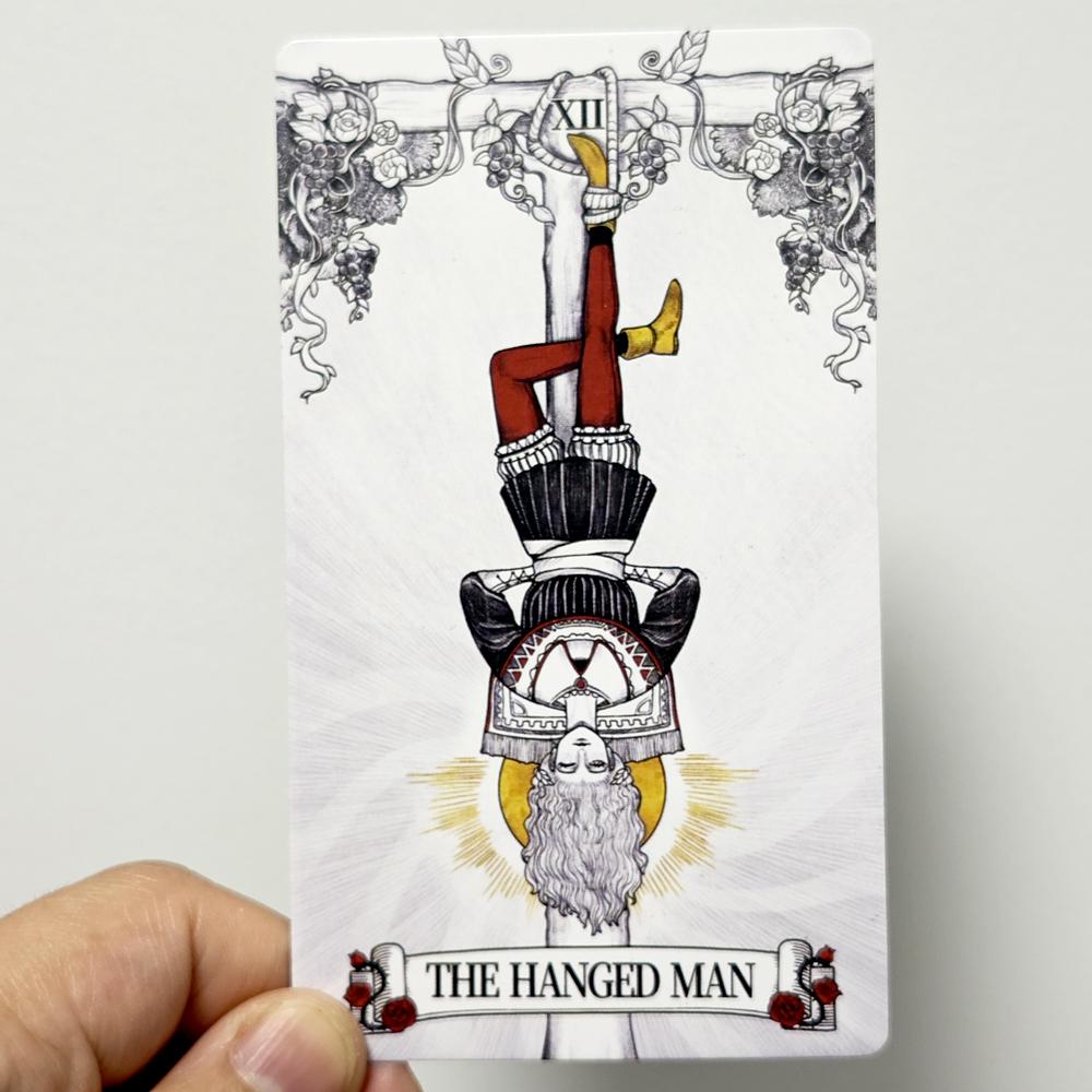 12*7cm Tarot cu oglindă secretă Tarot de artă feminină în simbolism bogat cu tărâm monocrom:Negru, alb, roșu, auriu- cu Ghid