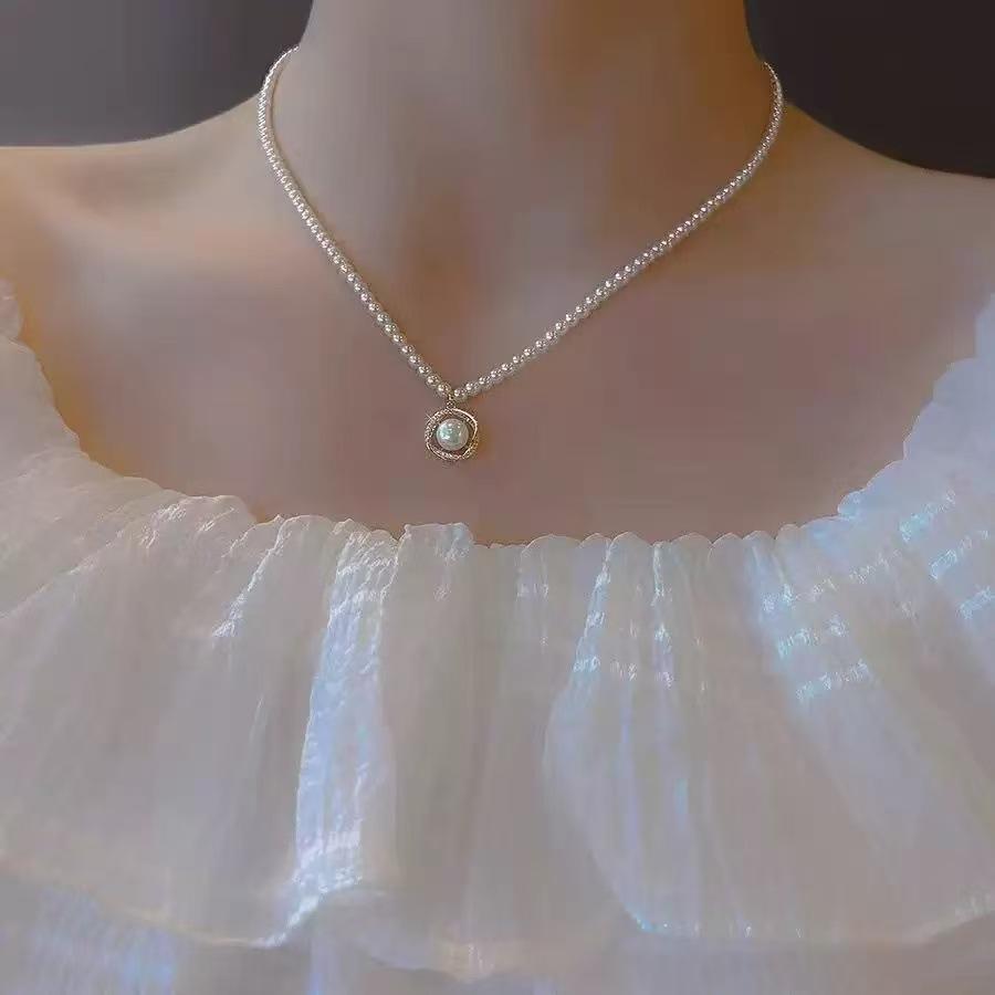 Simple pearl necklace women's new light luxury niche high-end fashion versatile women's neck chain