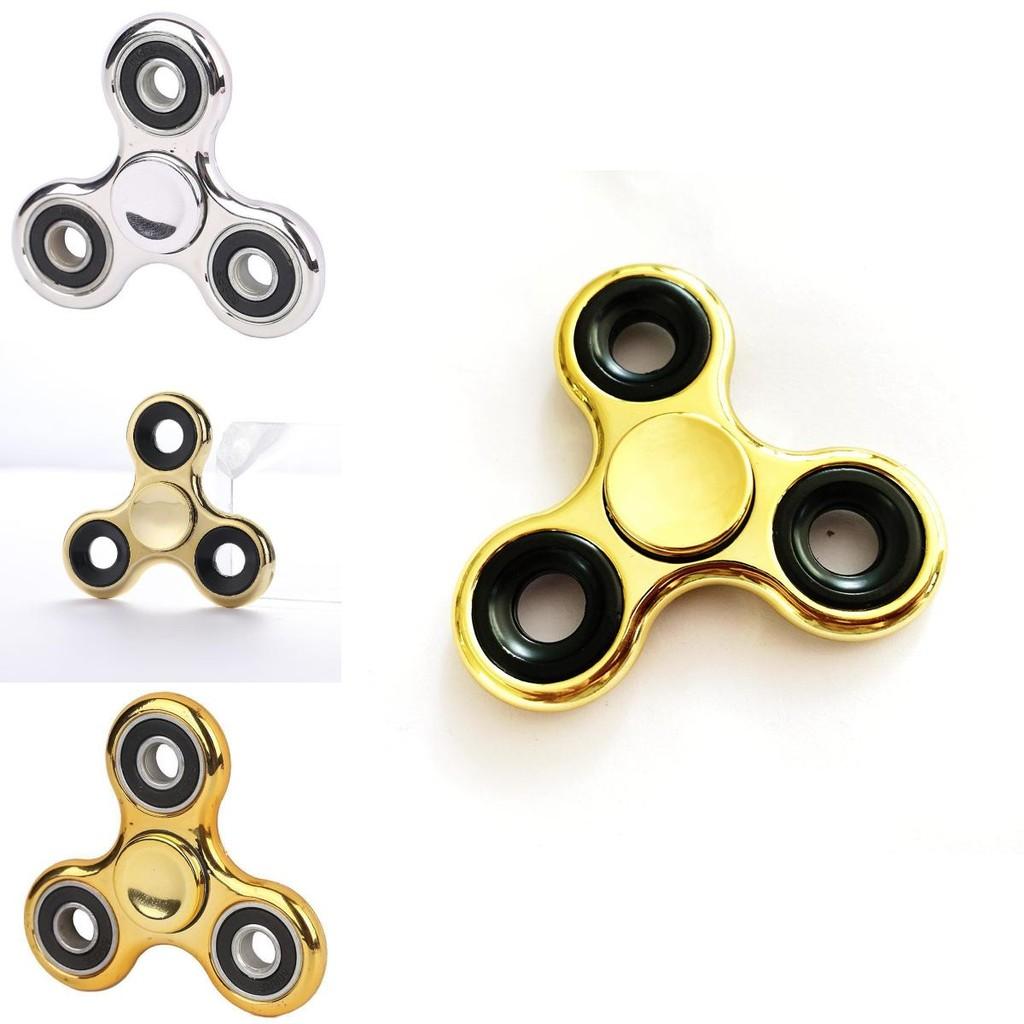 Metal Clover Finger Spinner Toy With Durable Alloy For Stress Relief And Focus Enhancement