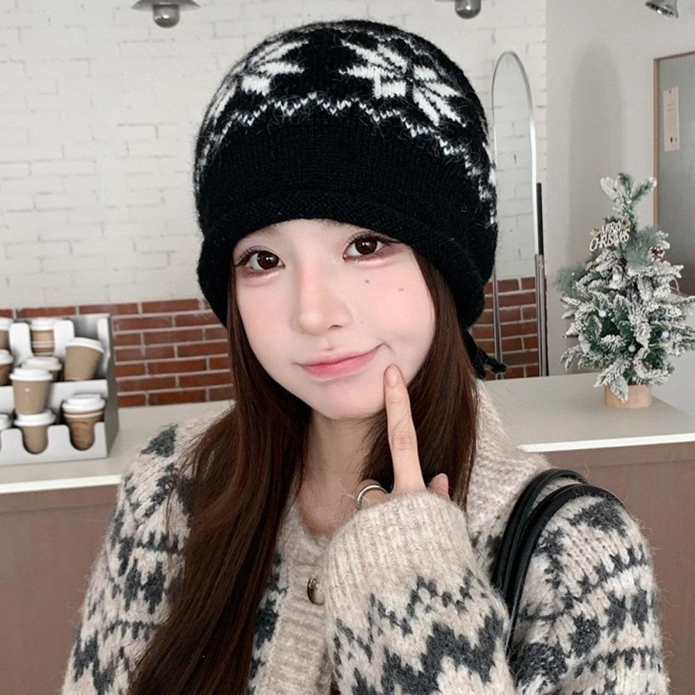 Wool Jacquard Knitted Hat Snowflake Warm Knitted Cap Retro Knitted Beanie Hat  Cold Weather