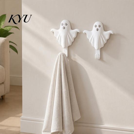 Space Saving Organizer 2Pcs 3D Printed Halloween Ghost Wall Hook, Decorative White Hanger for Home Decor Hats Towels Keys, Creative Storage