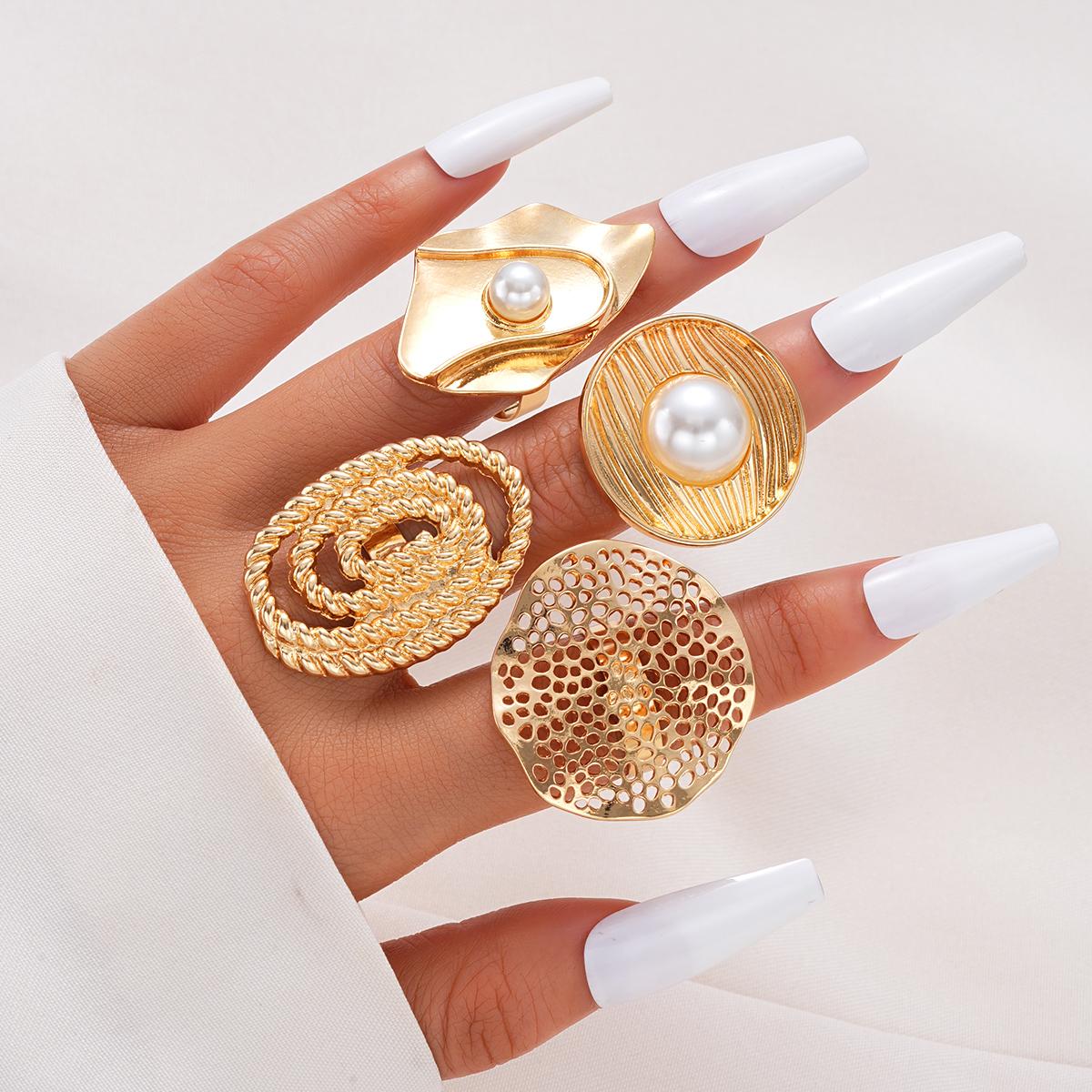 

4Pcs/Set Imitation Pearl Chunky Rings For Women Vintage Geometric Irregular Hollow Gold Color CCB Ring Set Fashion Party Jewelry