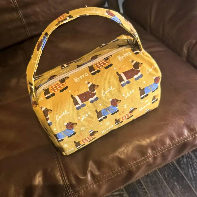 

1Pieces Cute Sausage Dog Printed Storage Makeup Wash Bags Portable Outdoor Travel Mountaineering Bag Christmas Gifts