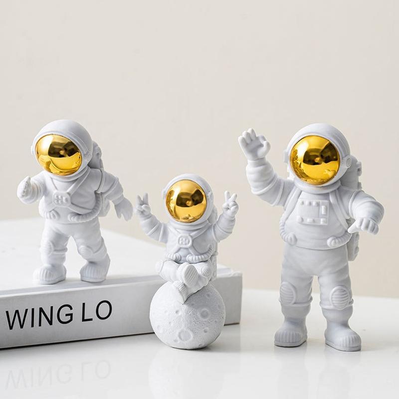 3 Stück Kreative Harz Astronaut Ornament Figur Statue Weltraumfahrer Desktop Dekor Modellierung Kinder Geschenk Heimdekoration