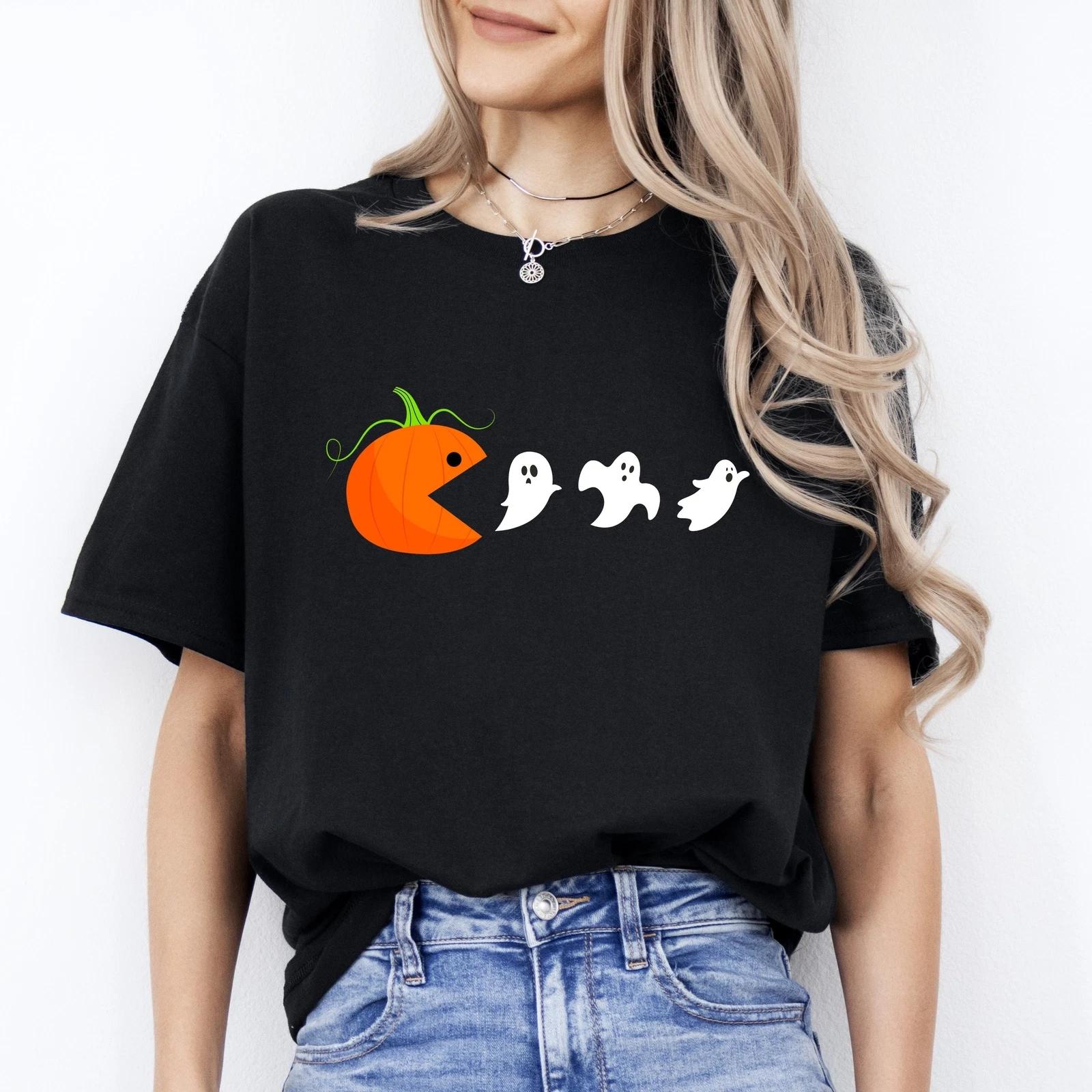 Pumpkin eats ghosts Halloween Unisex T-Shirt funny classic game vintage Spooky t 4XL