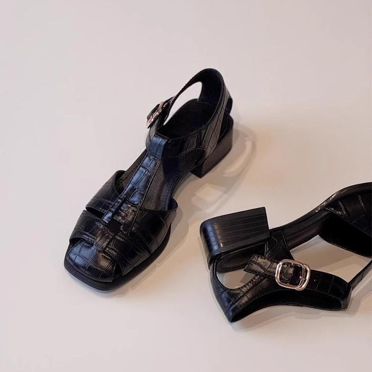 Women's Sandals 2026 Summer New Fashion Weave Vintage Breathable Roman Shoes Lightweight Comfortable Buckle Strap Casual Shoes