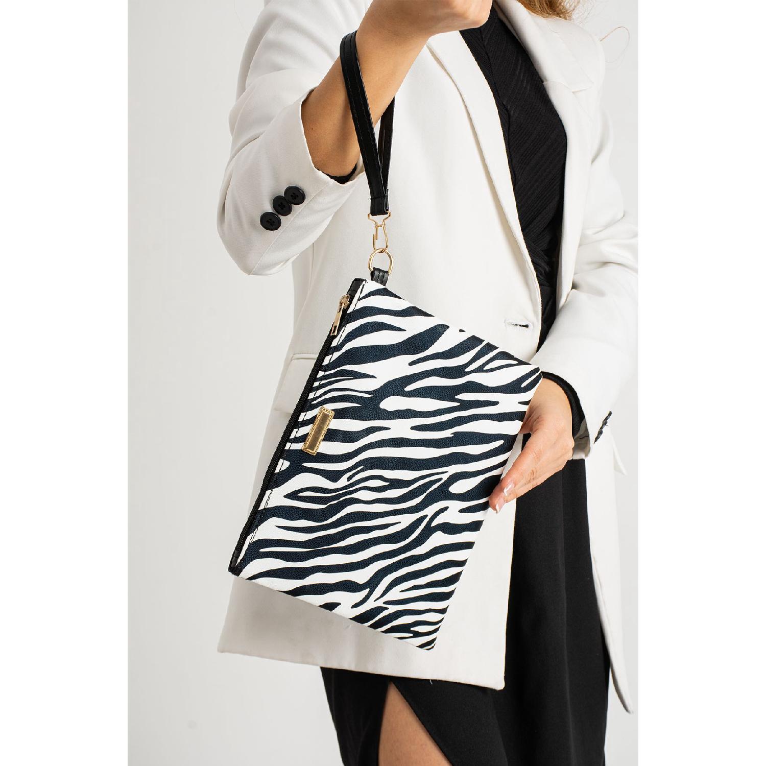 

Zebra Patterned Hand Strap Portfolio Clutch Bag чистий