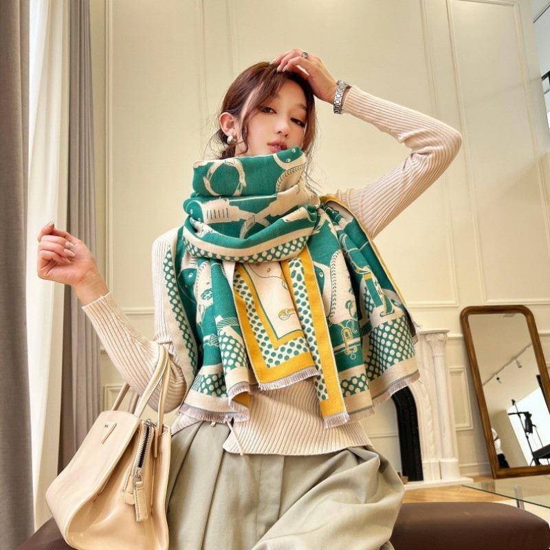 Gradual change flower imitation cashmere scarf women's high sense double-sided jacquard shawl retro scarf
