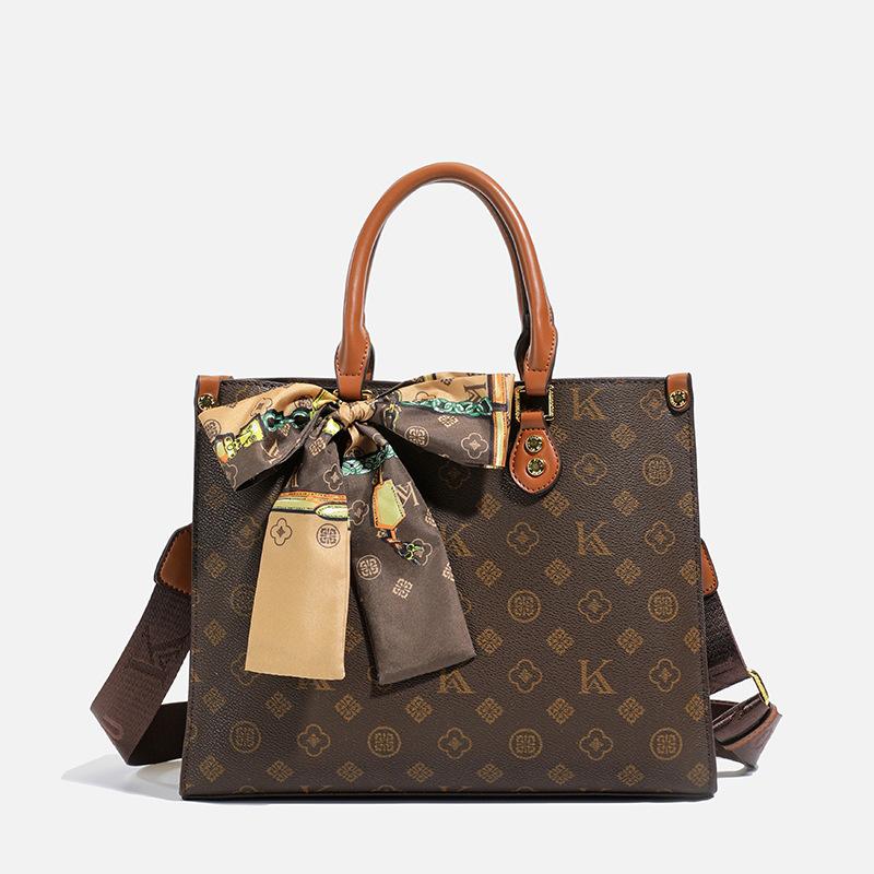 Handbag Women's New Fashion Versatile Shoulder Messenger Bag