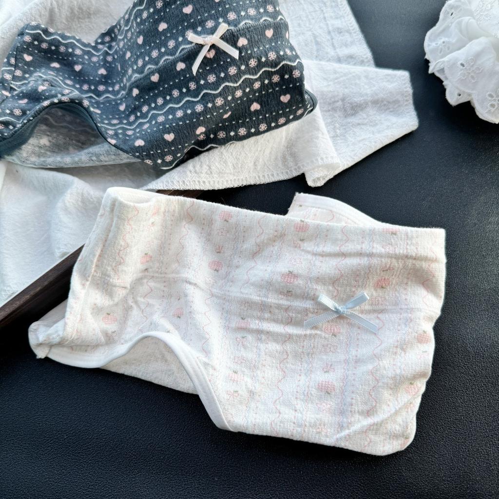 Ladies Summer Cute Printed Cotton Wide Edge Wrap Hip Mid Waist Triangle Briefs