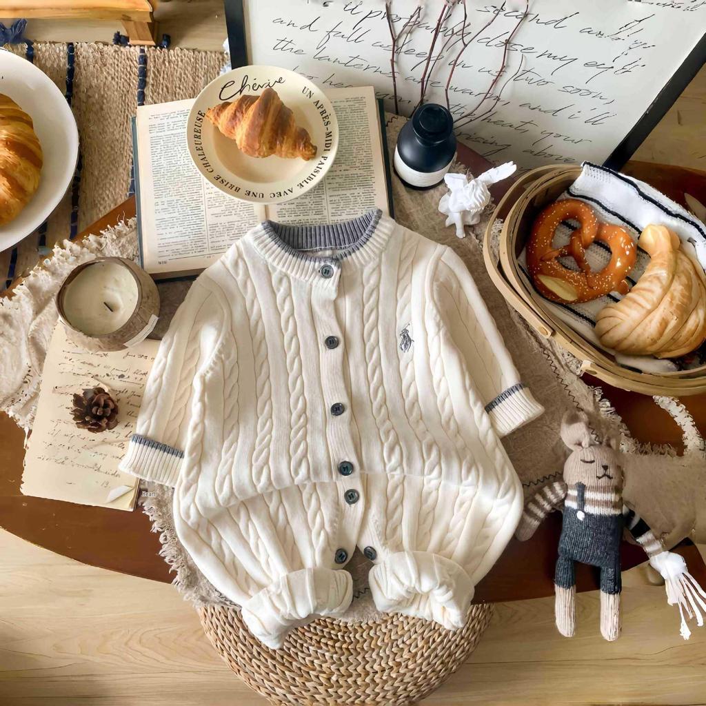 2025 Autumn/Winter Stylish Baby Jumpsuit Romper - Long Sleeve Outdoor Wear for Young Babies