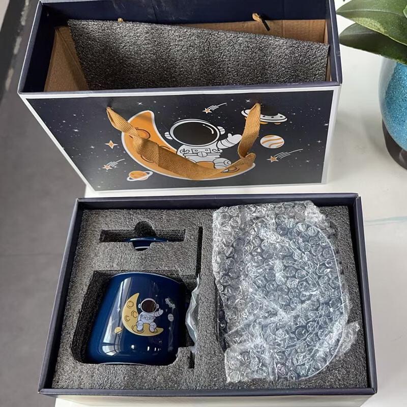 LISM Astronaut Heated Coffee Mug with Electric Coaster