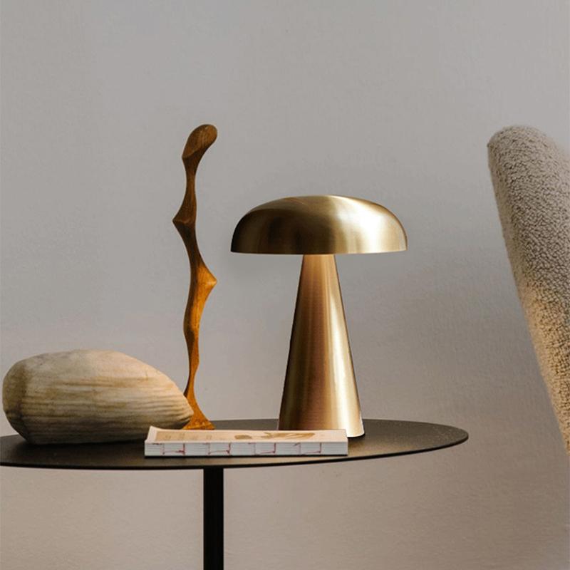 Rechargeable Desk Light Touch Three Level Dimming Mood Lights Bedroom Decoration Bar Living Room Bedside Metal Mushroom Lamps