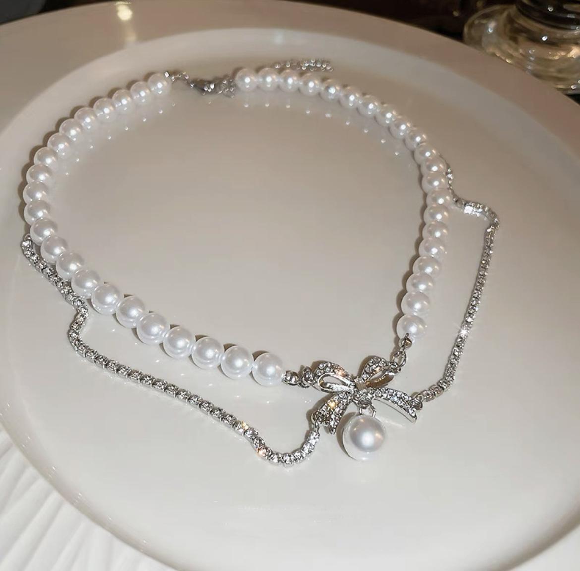 

Романтический побег двухслойное ожерелье с бантом и жемчугом женское легкая роскошь нишевое свежее и милое цепочка на ключицу шейная цепочка тренд