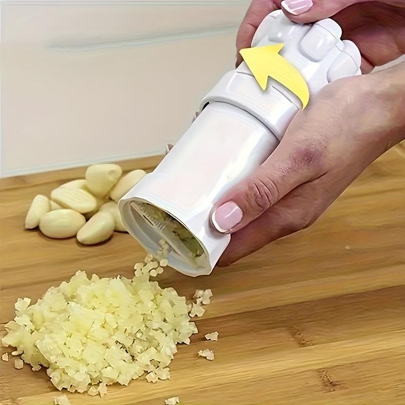 

1pc Chef Manual Garlic Press Mini Multifunctional Garlic Cutter Kitchen Tool Peeler/Masher/Grinder білий