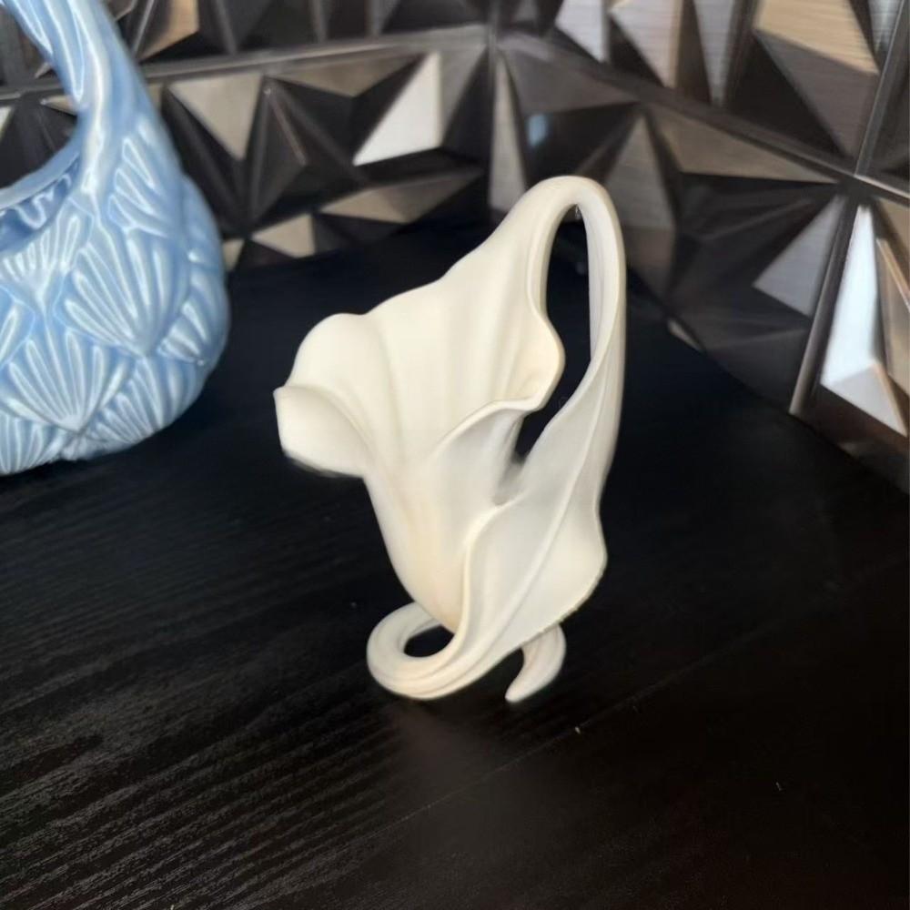 Nordic Style Desktop Decoration 3D Printed Petal Statue Aesthetic Abstract Vase Home Decor