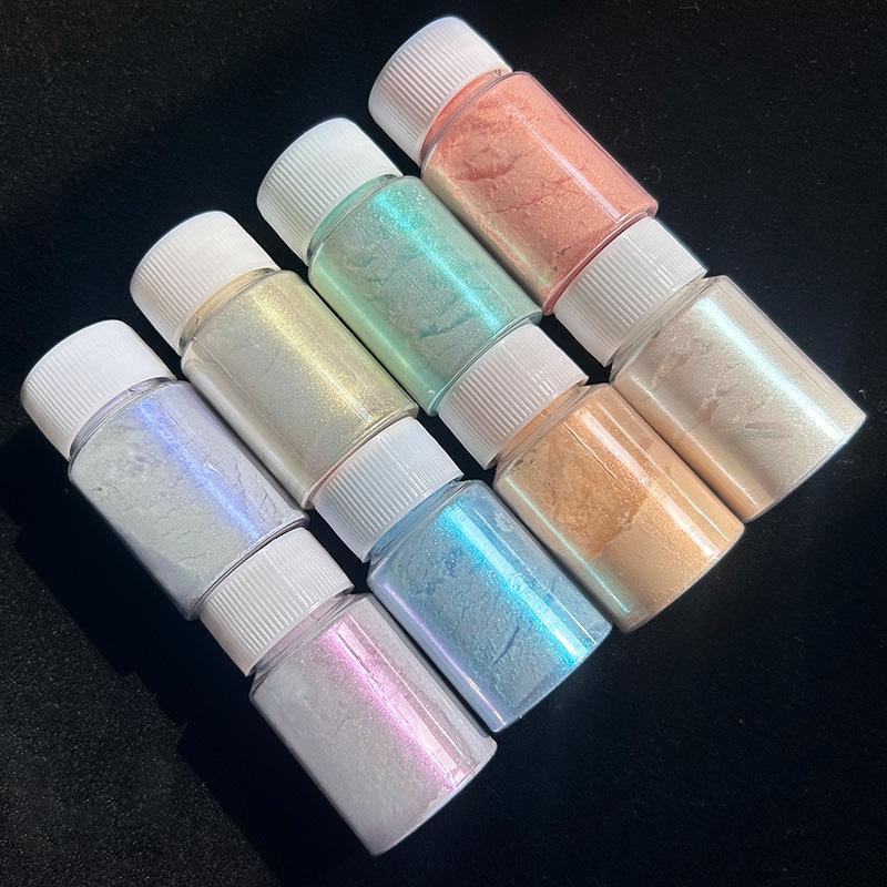 Iridescent Fairy Pink Nail Art Powder - Translucent Aurora with High Color Concentration for Quicksand Effects.