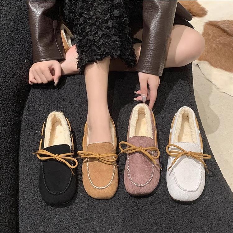 Doudou shoes women's autumn and winter velvet 2025 new fur integrated versatile flat bottom thick sole one pedal hairy ladyshoes women