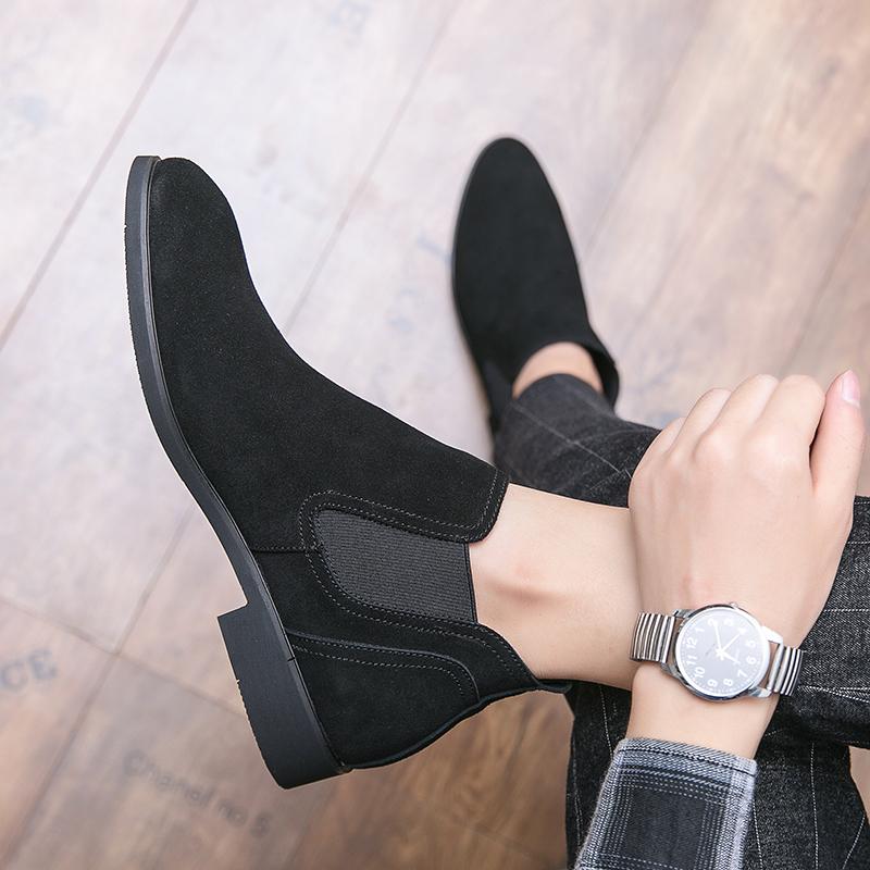 Fashion Mens Slip On Low Top Shoes Handmade Men's Basic Boots Male Comfortable Chelsea Shoe 2025 New Men's Walking Boots Stylish Flats