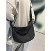 Crossbody bag for men's travel, lightweight leisure dumpling bag, simple and versatile waterproof outdoor commuting shoulder bag
