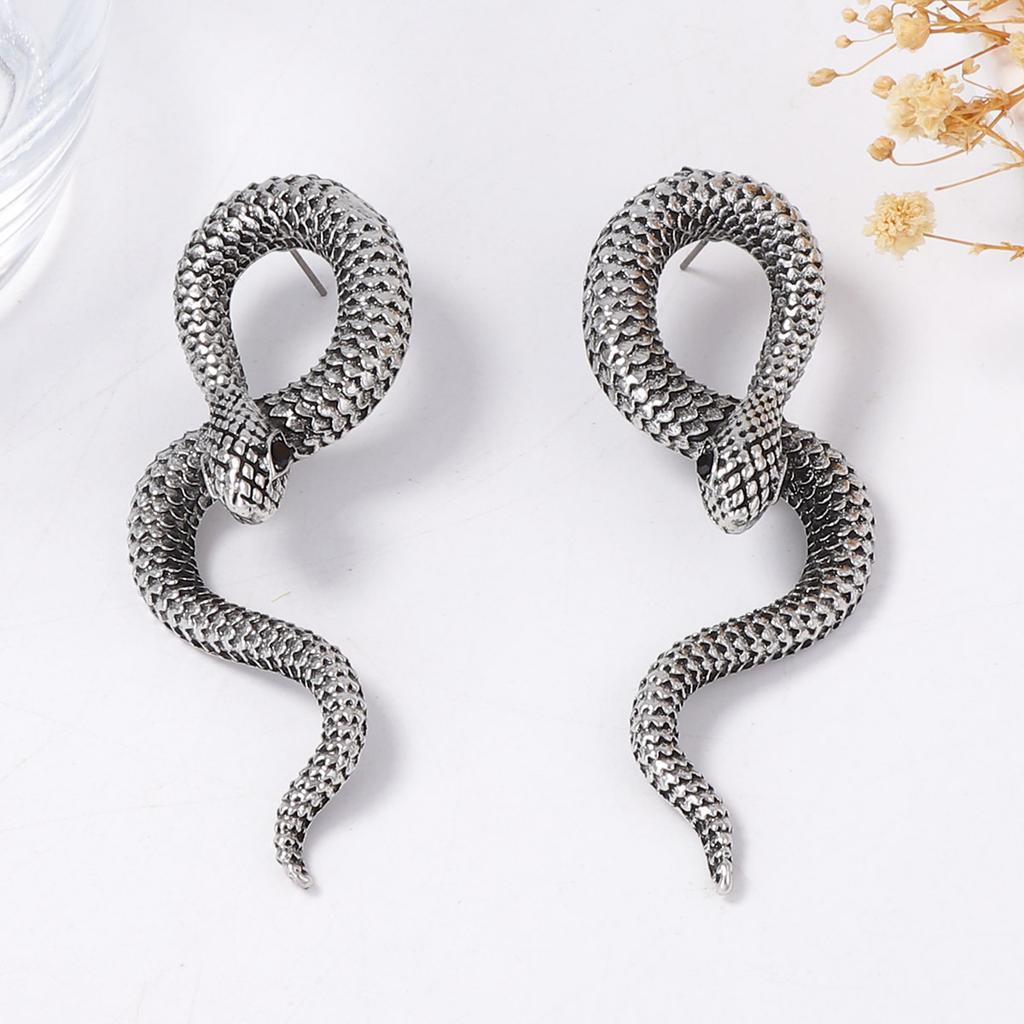 Personality trend creative design sense exaggerated alloy animal snake earrings cold wind female stud earrings