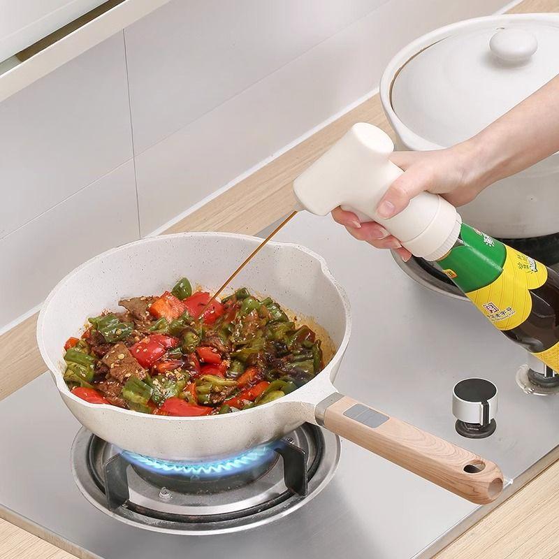 Oyster Sauce Bottle Presser Pump Head, Household Kitchen Tools, Creative Oil Squeeze Device