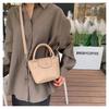 Kadın Fransız Şık Kova Çanta - 2023 Trend Çok Yönlü Çapraz ve Omuz El Çantası