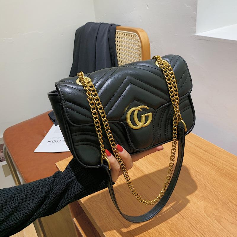 

Трендовая женская сумка-кроссбоди на цепочке 2025 - Стильный дизайн «Маленький аромат», идеально подходящий для ежедневных поездок на работу чёрный