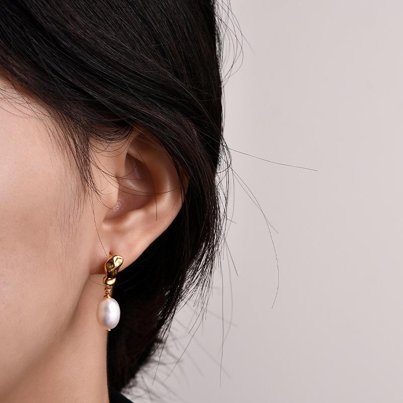 Natural real freshwater pearl baroque earrings women's ins niche 11K gold-wrapped retro light luxury pendant temperament earrings