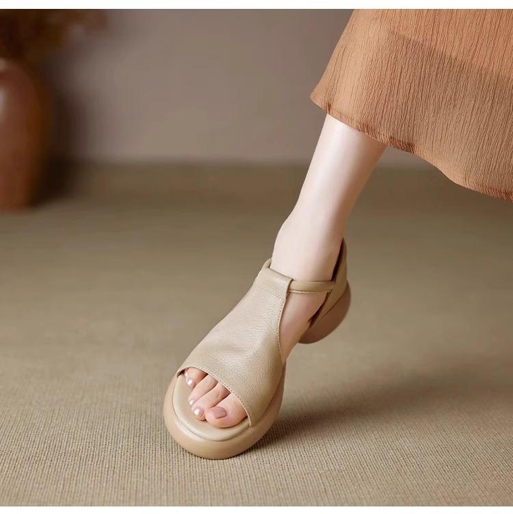 Huge Good-looking Soft Leather Soft-soled Retro Casual Open-toed Sandals Women's Summer Medium Heel Thick-soled Fish Mouth Roman Shoes Are Not Tired