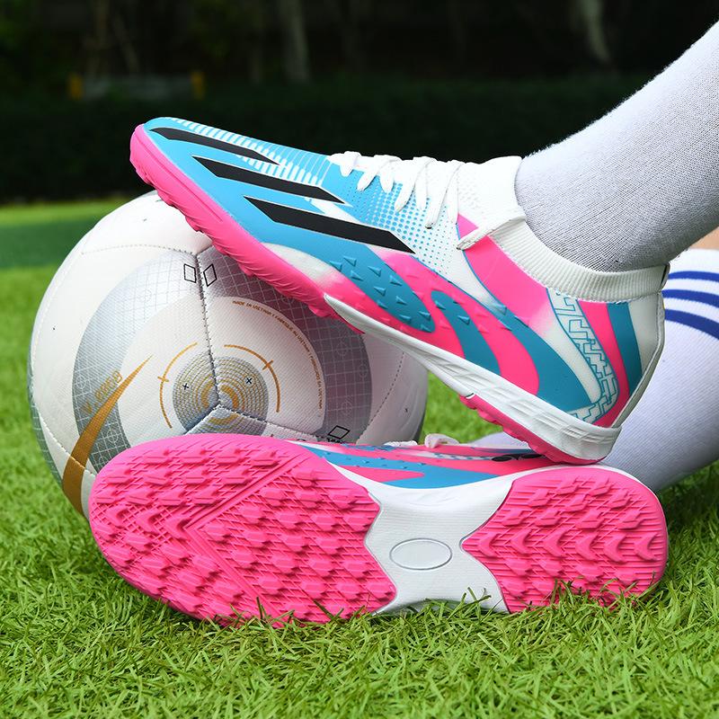 

Оригінальні нові футбольні бутси Jinjiang тренувальні бутси осінні дихаючі студентські футбольні бутси з шипами чоловічі та жіночі дорослі 45