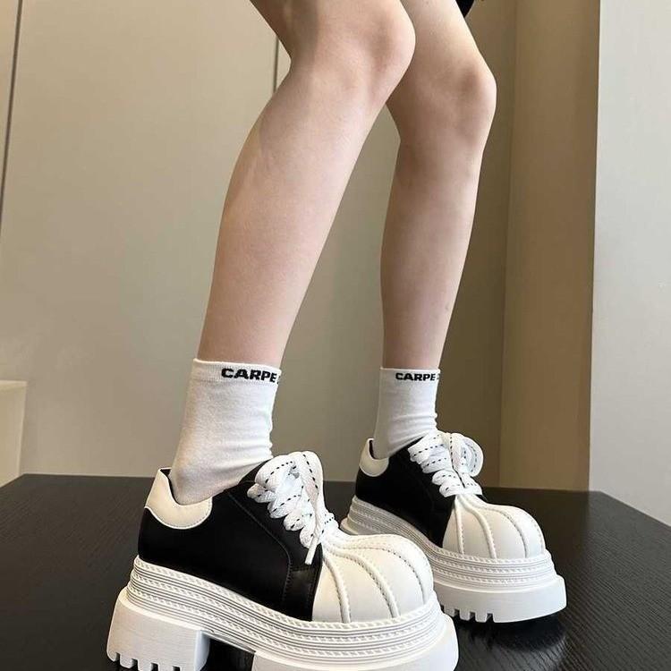 

Ракушечная голова удобная платформа маффин увеличение высоты уродливые милые туфли с большой головой дети 2025 весна и осень новые красивые повседневные туфли 40