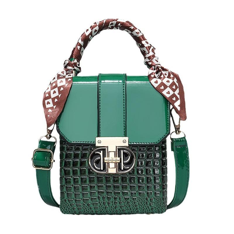 The New Stone Pattern Everything Vintage Small Bag Fashion Hand Bill Shoulder Bag Everything Niche Commuter Tote Bag