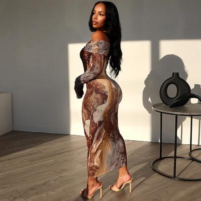 Vestido Feminino de Primavera e Verão Estilo Europeu e Americano Retro Estampado Sexy de Um Ombro Manga Longa Peça Única