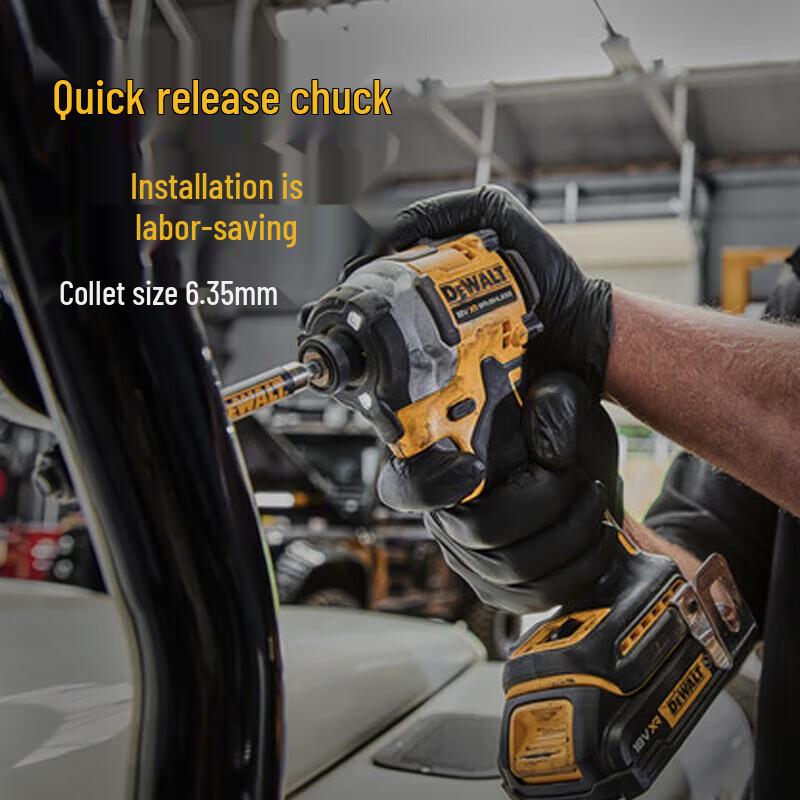 DEWALT 20V MAX* Brushless Cordless Impact Driver Kit CN Plug (adapter Included)