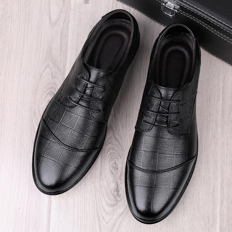 Fashion2024 Brand Men Shoes Top Quality Oxfords British Style Men Genuine Leather Dress Shoes Business Formal Shoes Men Flats Business