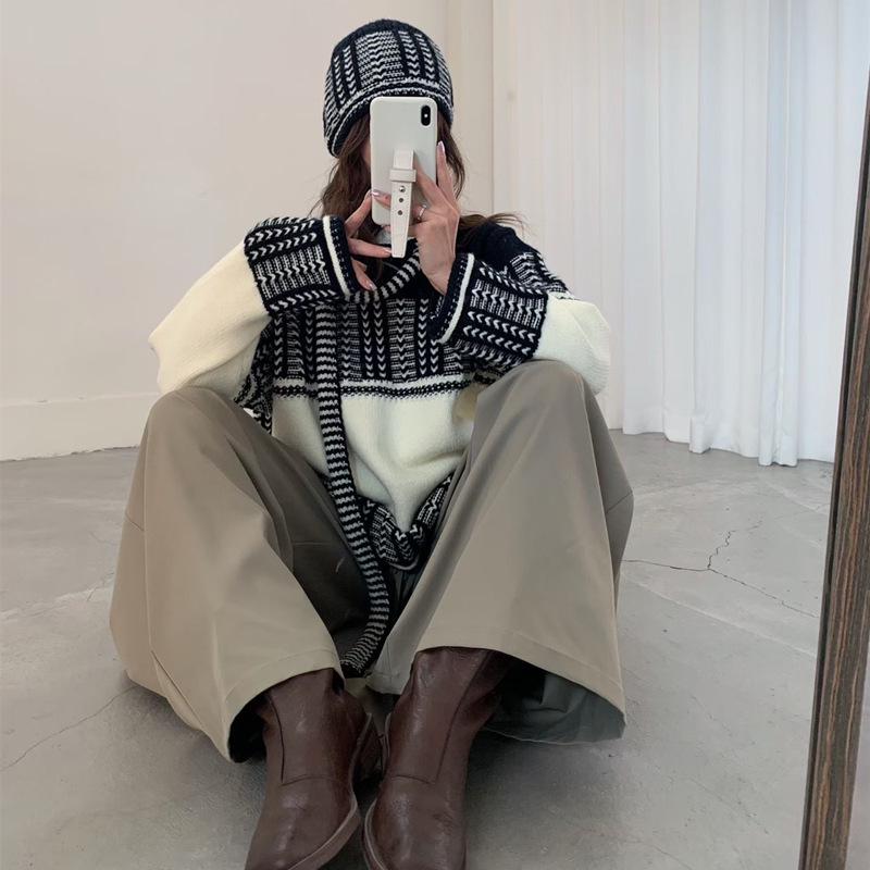 Korean Style High-End Color Block Jacquard Pullover Sweater with Hat for Women – Autumn/Winter Loose Knitwear