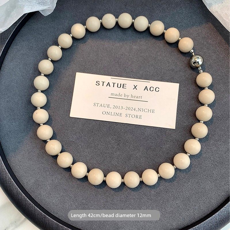 

Natural White Fossil Beaded Necklace for Women Niche Style Fancy Fashion Ball White Clavicle Chain Elegant Twin Necklace A Fossilized White Stone Necklace