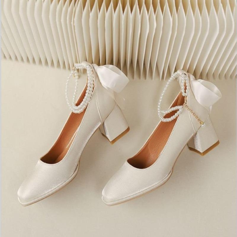 2025 New Red Bow Pearl Mary Jane Platform Lolita Heels for Women Chunky Wedding Shoes Waterproof Mid Heel Single Shoes