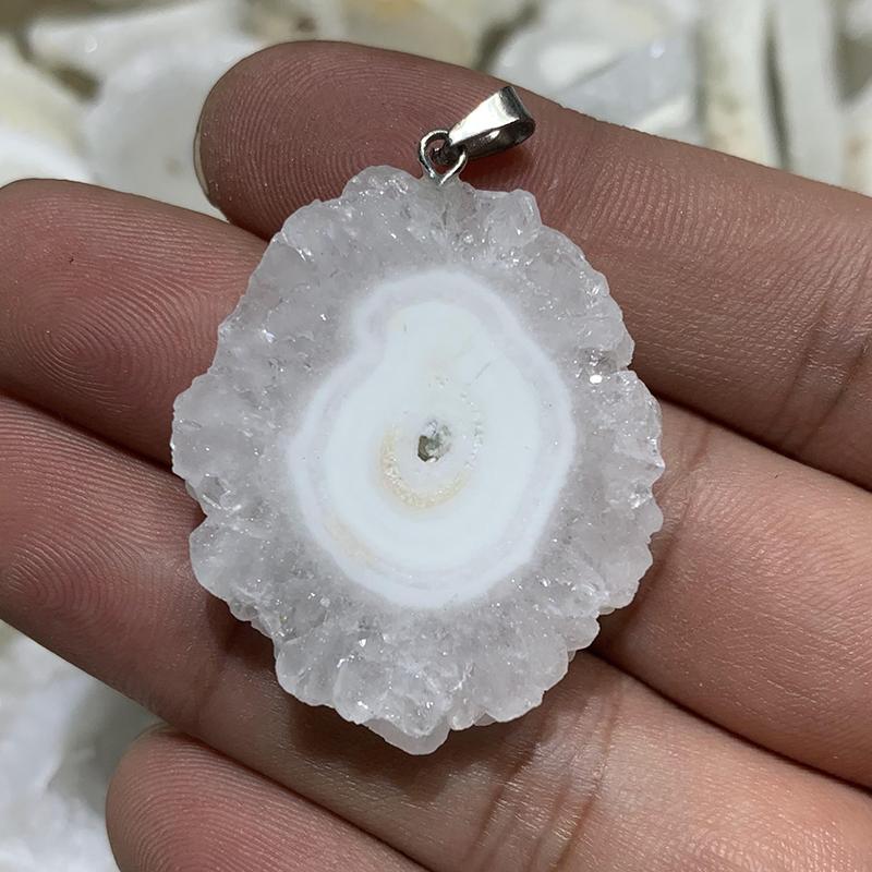 Healing Energy Irregular Raw Agates Druzy Stones Crystal Agates Slice Pendants Craft for Decoration
