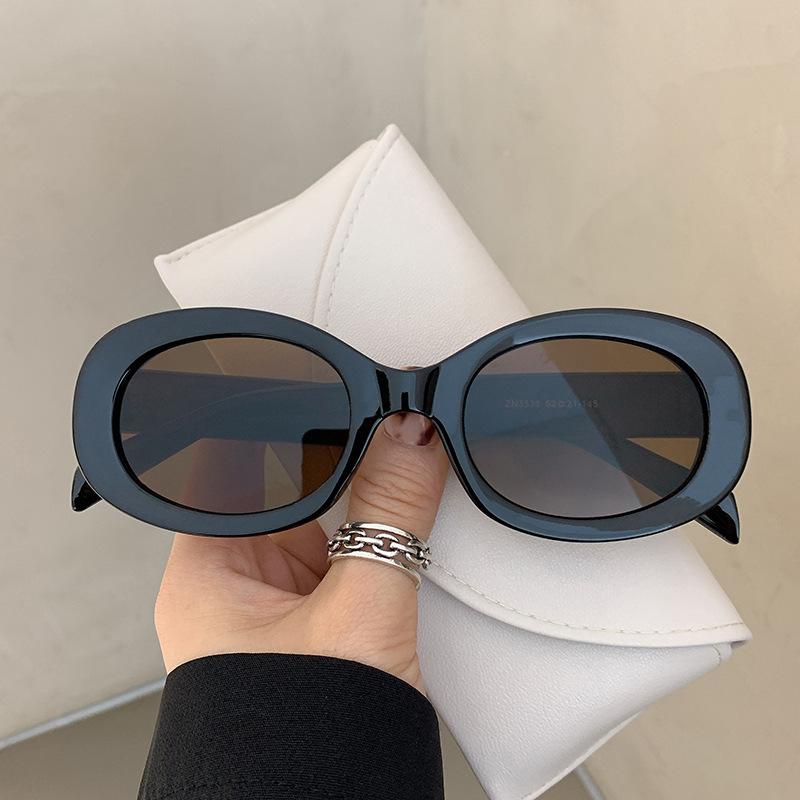 Versatile Fashion Sunglasses New Oval Frame Sun Glasses Retro Small Frame Eyeglasses Y2K Street Photo Glasses Female
